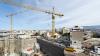 LIEBHERR 180EC-H. Στην κατασκευή του σταθμού Αγ. Βαρβάρας για την επέκταση της γραμμής του